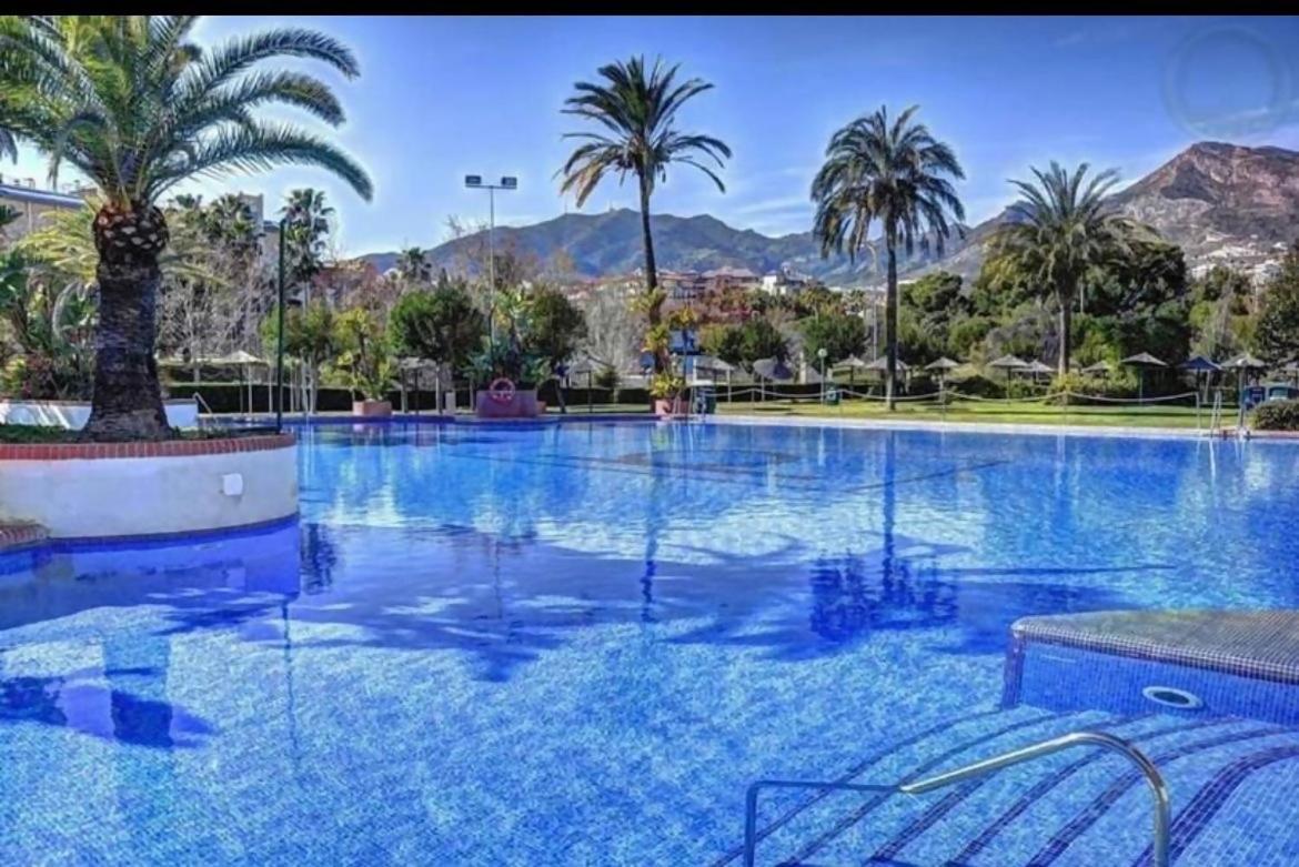 Stefys Beach Apartment Benalmadena Exterior photo
